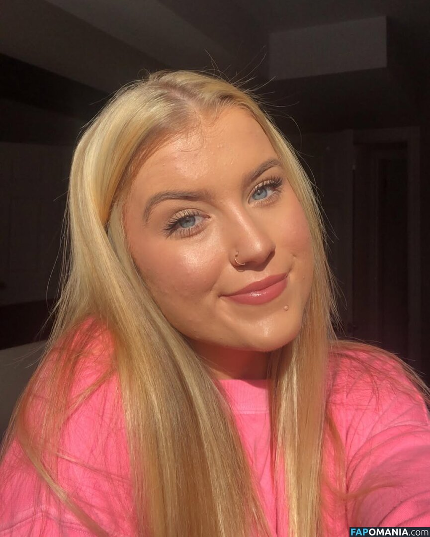 Madisun Sullivan / https: / madisunsky3 / madisunsullivan Nu OnlyFans  Photo fuitée #38