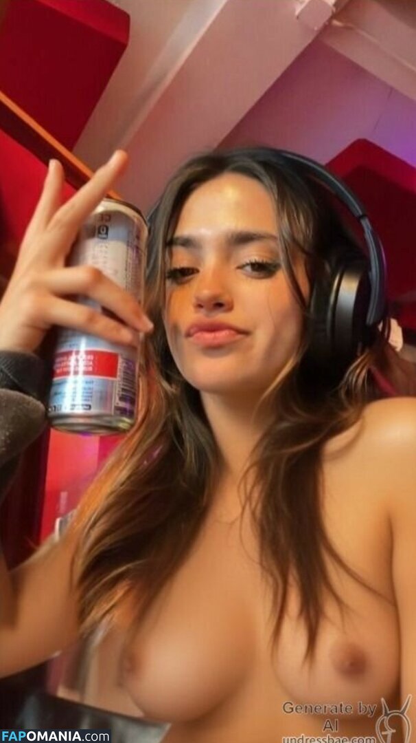 Maia Reficco / maiareficco Nu OnlyFans  Photo fuitée #8