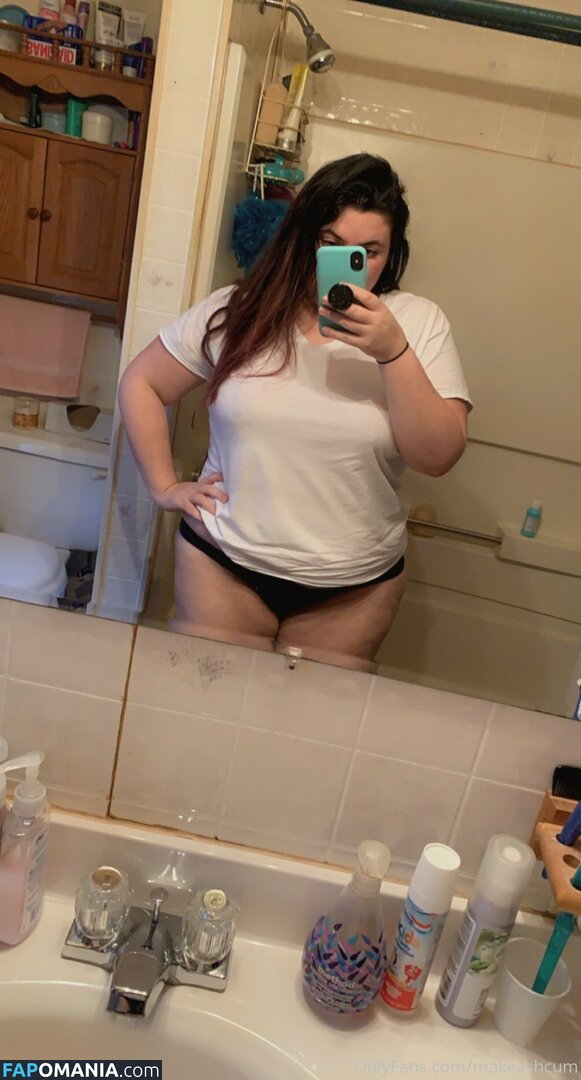 adrismakeup_ / makeashcum Nu OnlyFans  Photo fuitée #1