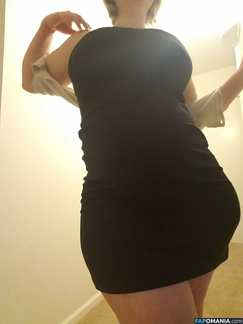 Mal Malloy / MalMalloy / itsamemalmalloy Nu OnlyFans  Photo fuitée #241