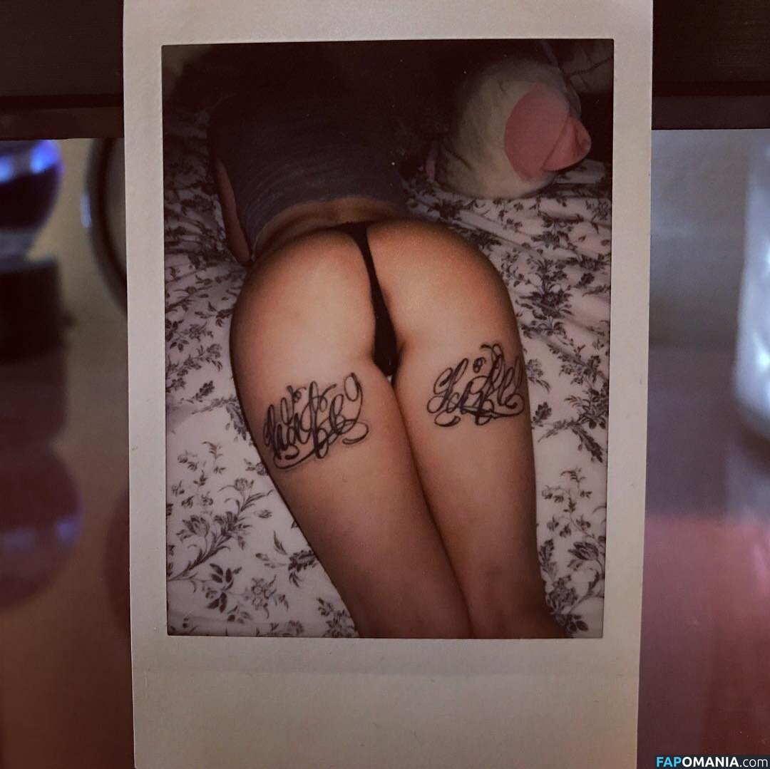 mama.anj Nu OnlyFans  Photo fuitée #17