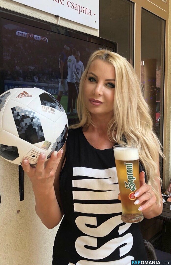 Mandity Izabella / mandityizabella / mandityizabella_fotomodell Nu OnlyFans  Photo fuitée #1