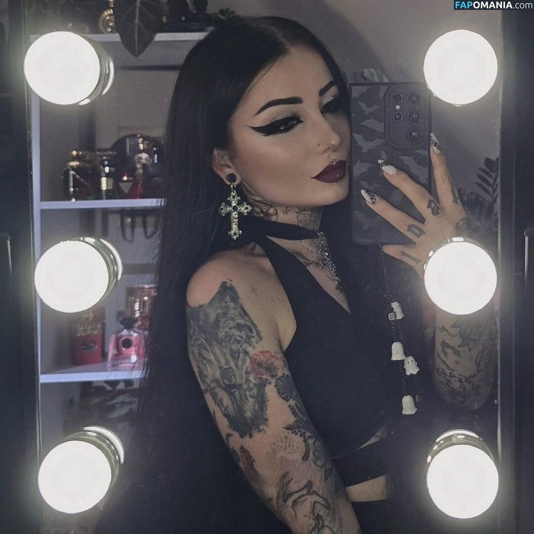 Marciasrarcia / Marta M. Nu OnlyFans  Photo fuitée #10