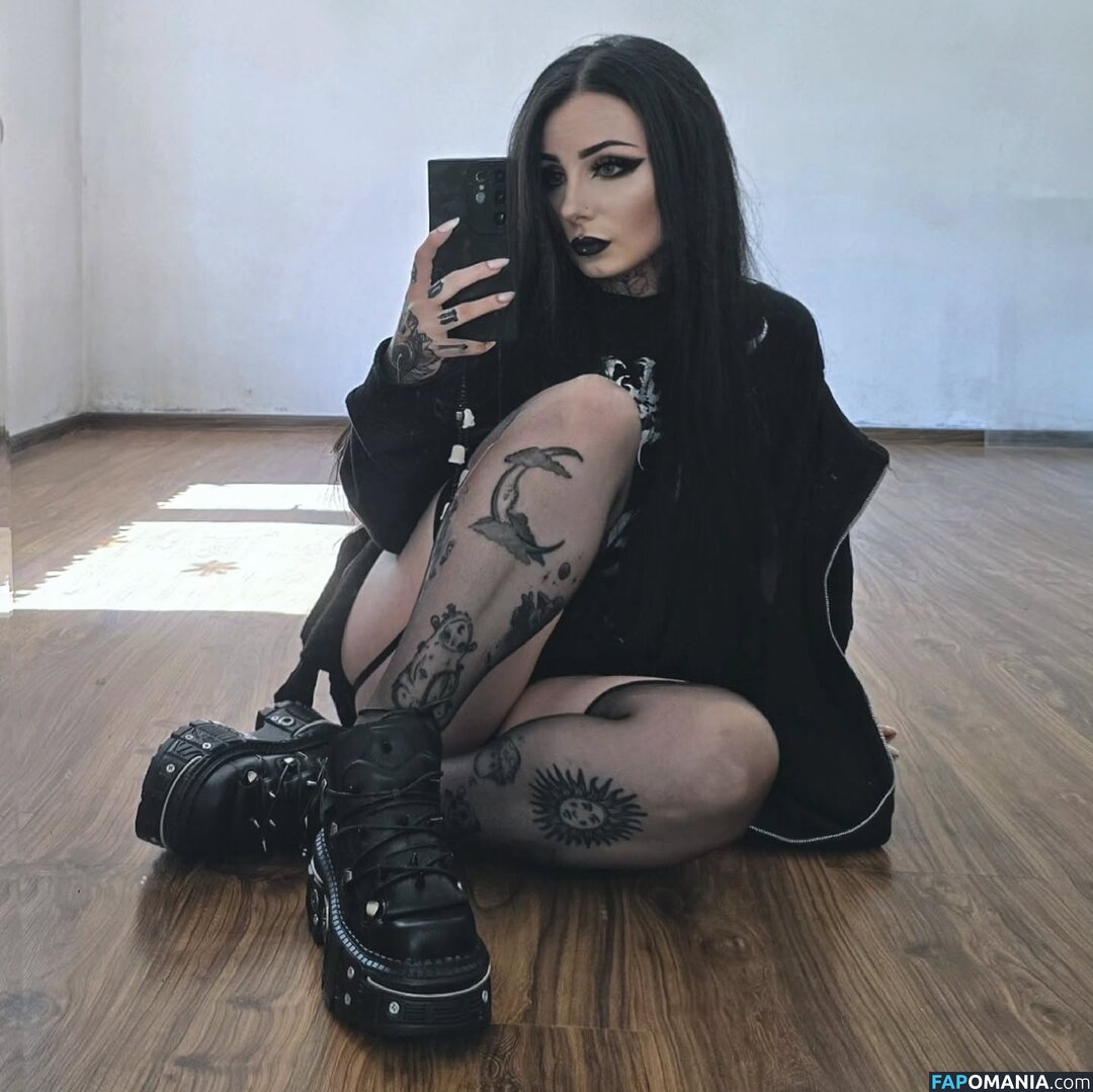 Marciasrarcia / Marta M. Nu OnlyFans  Photo fuitée #19