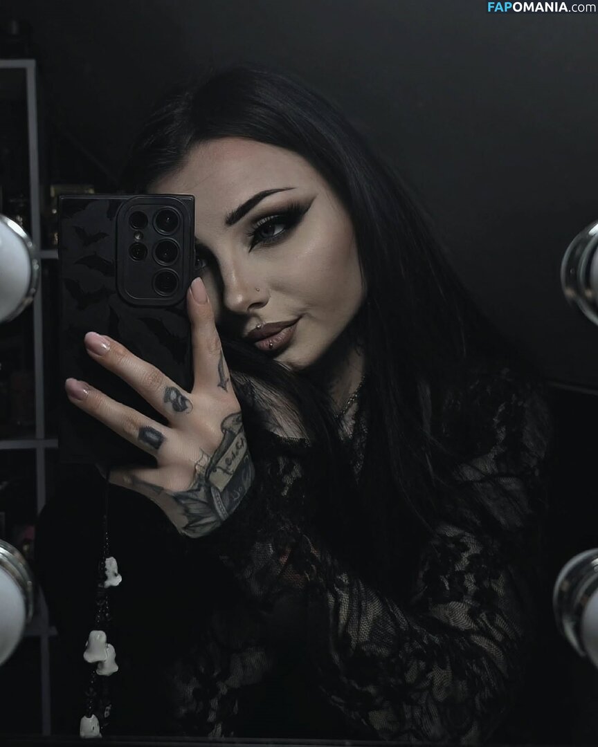 Marciasrarcia / Marta M. Nu OnlyFans  Photo fuitée #24