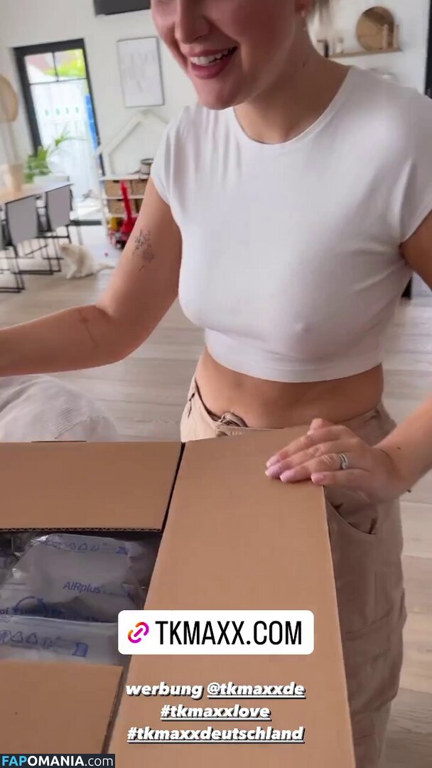 Maren Wolf / jellwolffree / marenwolf Nu OnlyFans  Photo fuitée #181