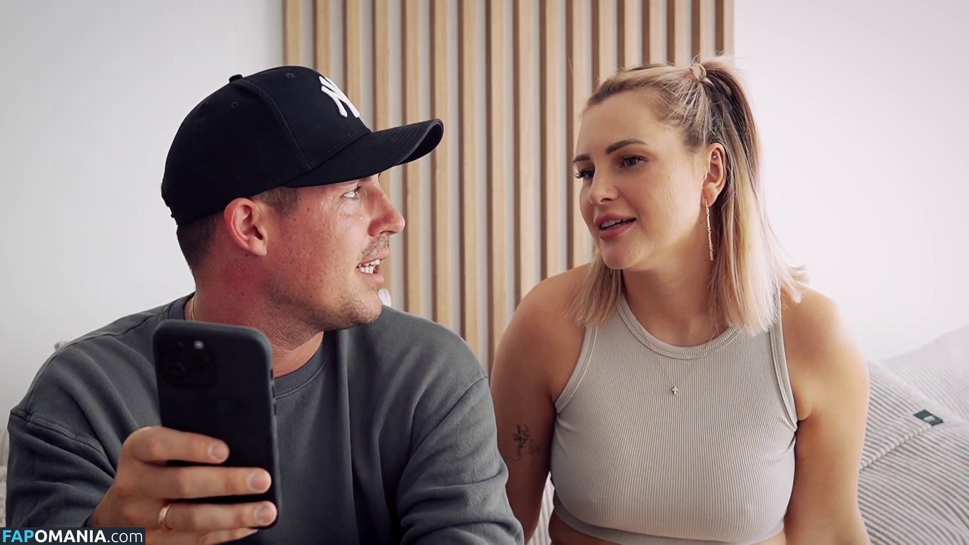 Maren Wolf / jellwolffree / marenwolf Nu OnlyFans  Photo fuitée #271