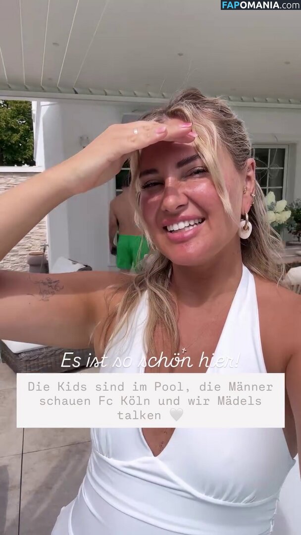 Maren Wolf / jellwolffree / marenwolf Nu OnlyFans  Photo fuitée #2156