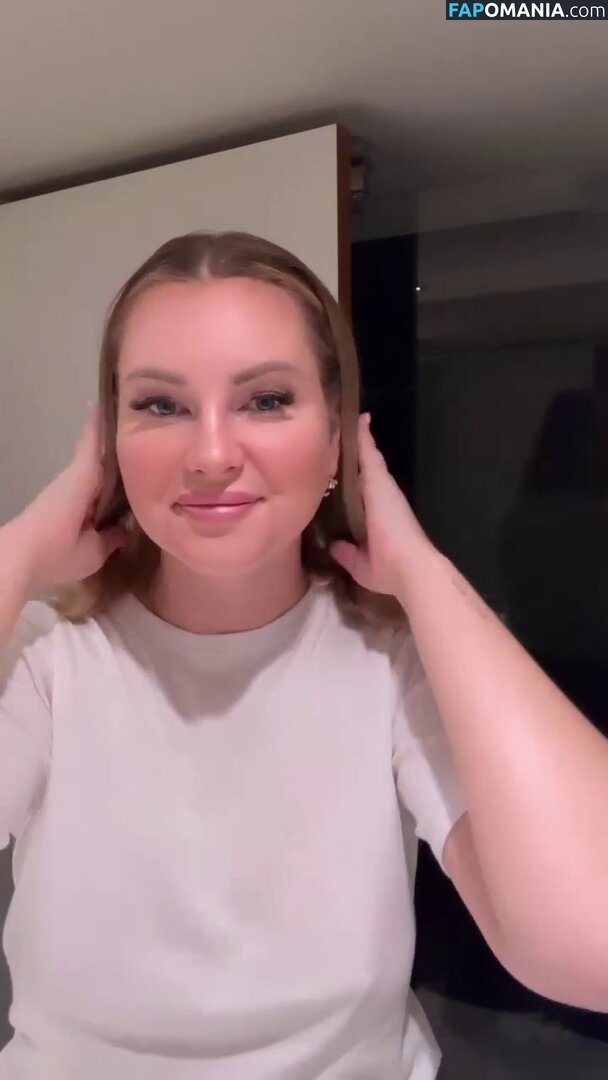 Maren Wolf / jellwolffree / marenwolf Nu OnlyFans  Photo fuitée #2177