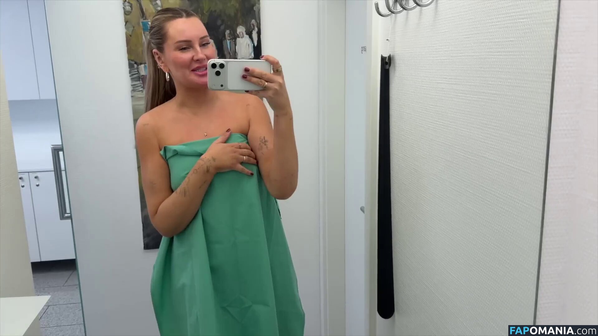 Maren Wolf / jellwolffree / marenwolf Nu OnlyFans  Photo fuitée #2194