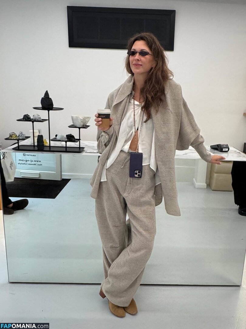 Margo Stilley / margostilley Nu OnlyFans  Photo fuitée #4