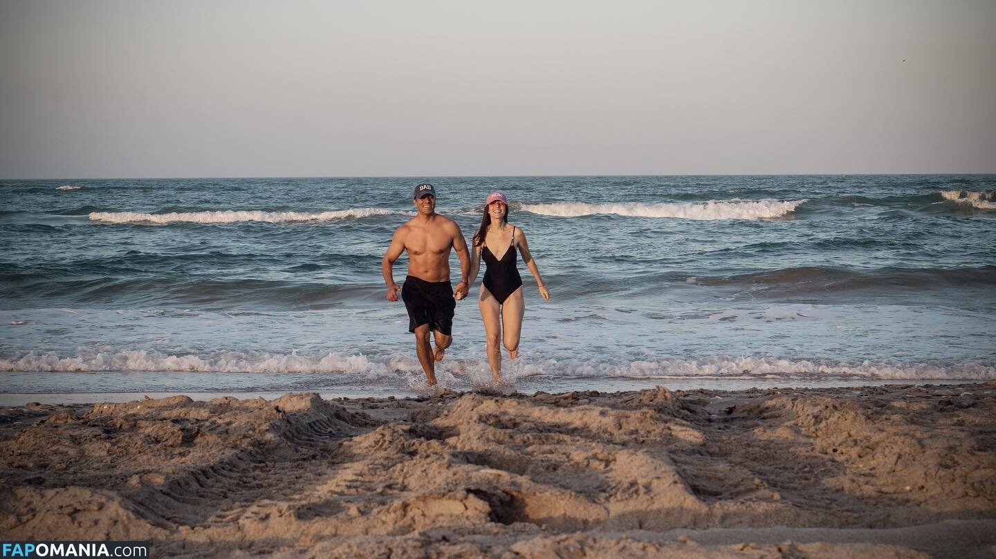 Maria Andrea / andreamezac / https: Nu OnlyFans  Photo fuitée #11