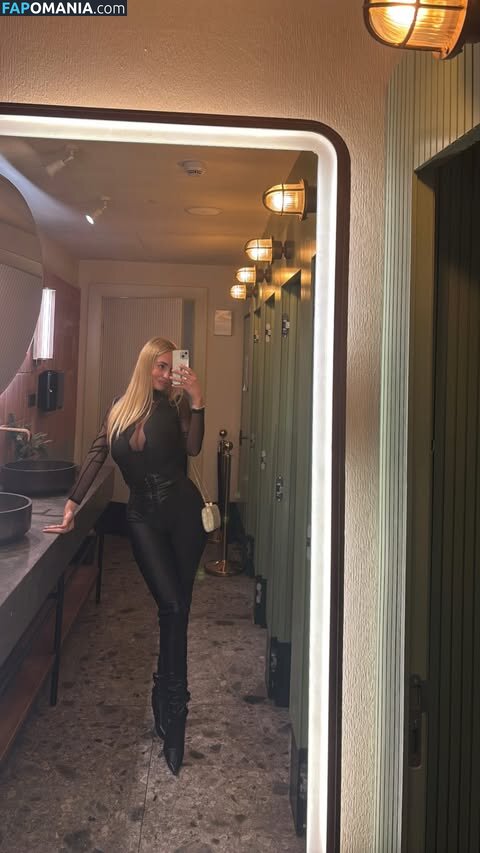 Maria Arreghini / mariiia / meriarreghini Nu OnlyFans  Photo fuitée #274
