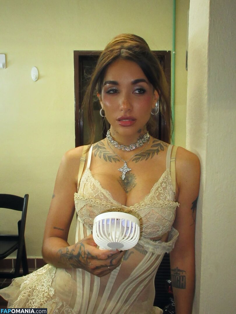 Maria Becerra / mariabecerra / u95023797 Nu OnlyFans  Photo fuitée #5