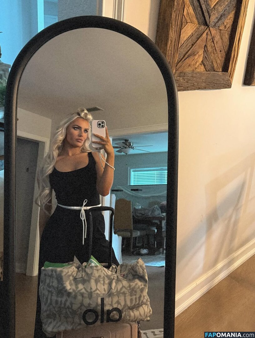 Mariah May / MariahMayx Nu OnlyFans  Photo fuitée #542