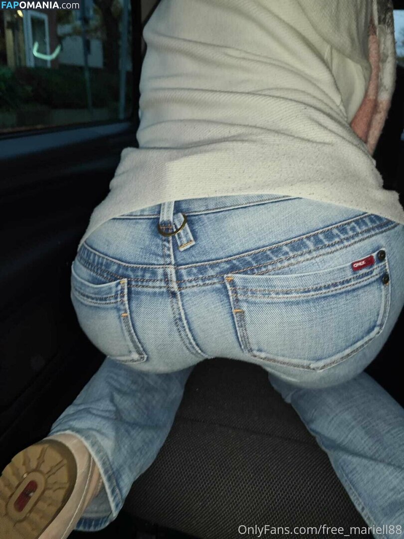 mariell_69x / mariella_x Nu OnlyFans  Photo fuitée #18