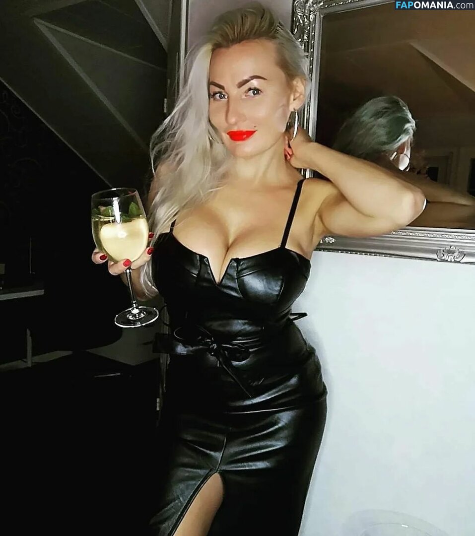 Marika Fingerroos / MarikaFinkku / fingerroos.marika / marikafingerroos Nu OnlyFans  Photo fuitée #36
