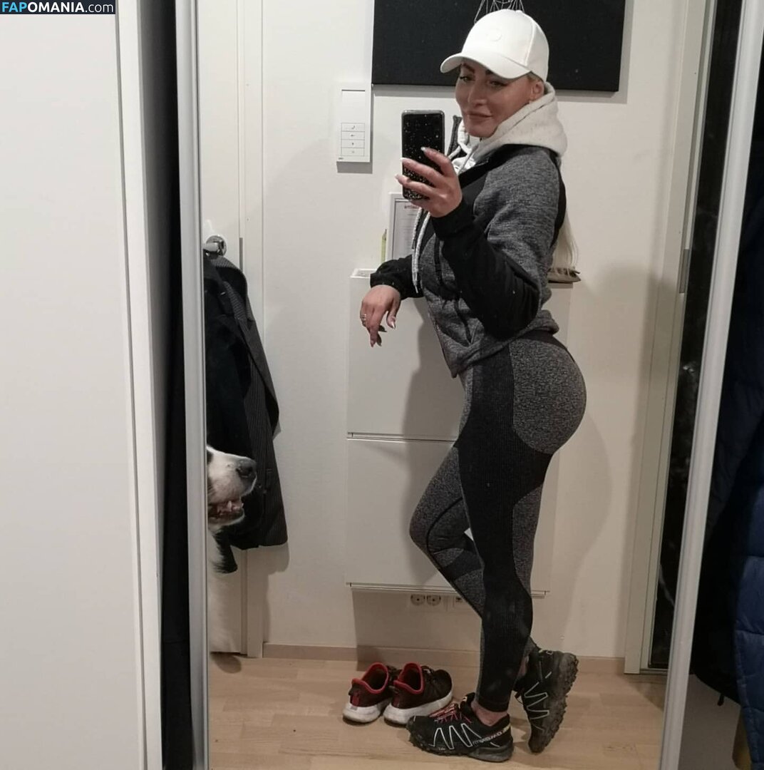 Marika Fingerroos / MarikaFinkku / fingerroos.marika / marikafingerroos Nu OnlyFans  Photo fuitée #54