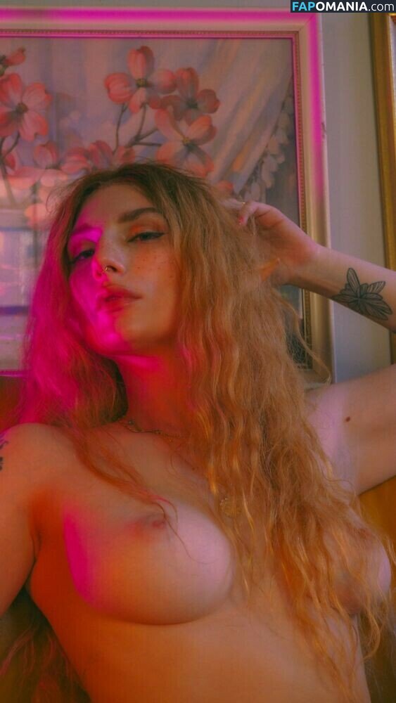 Marinadove / marina.dove / marinaserafina_ Nu OnlyFans  Photo fuitée #197