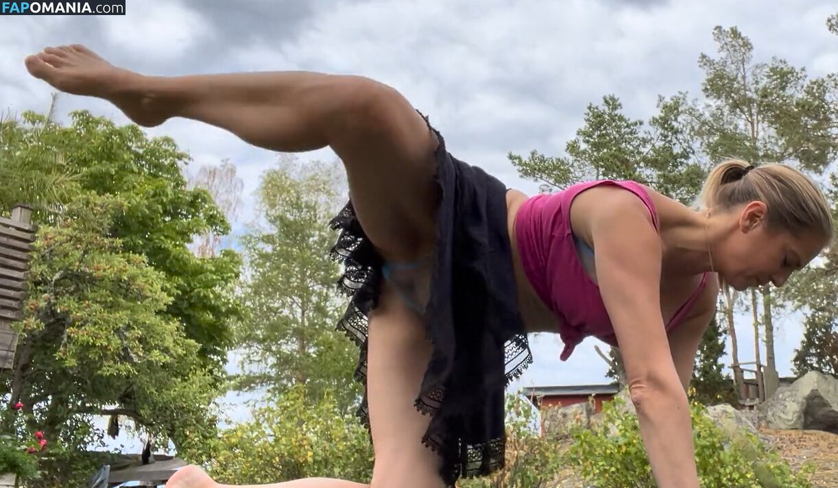 marlingyoga Nu OnlyFans  Photo fuitée #36