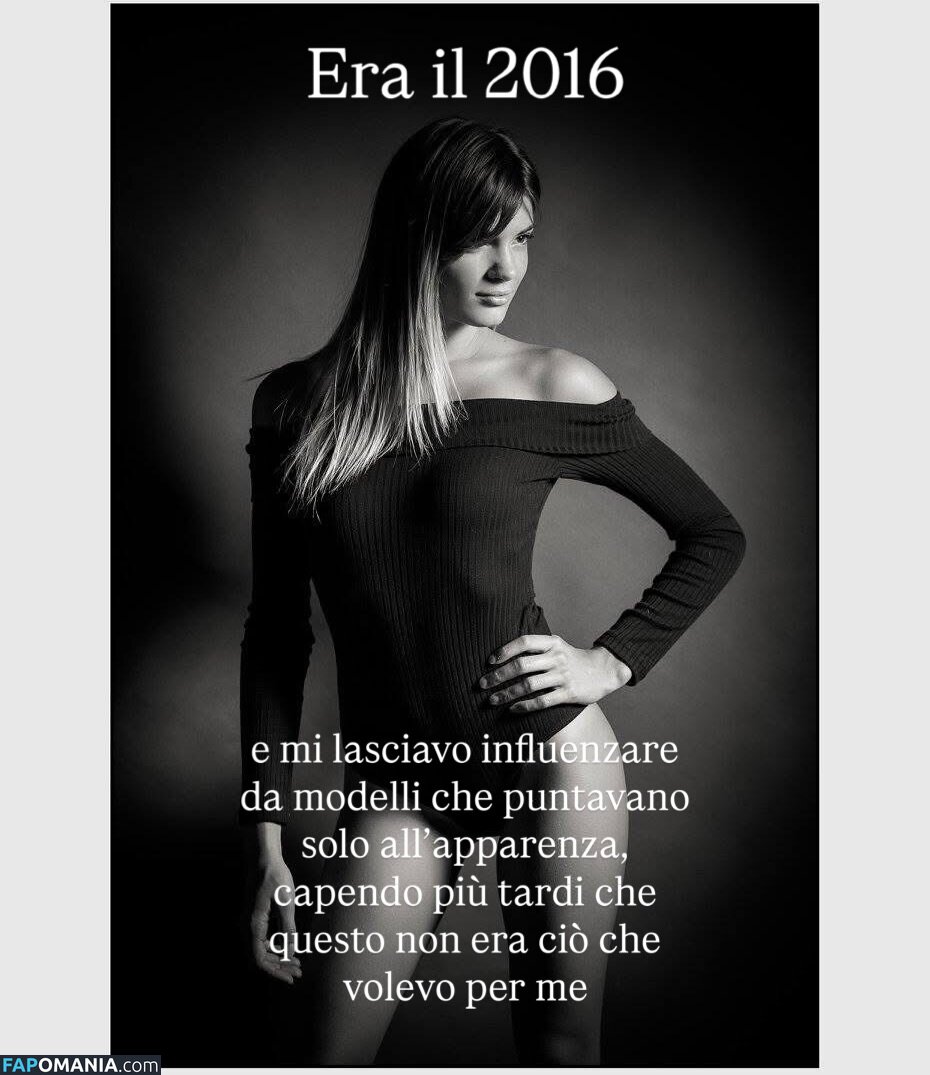 Martina Ragozza / https: / martinaragozza Nu OnlyFans  Photo fuitée #9