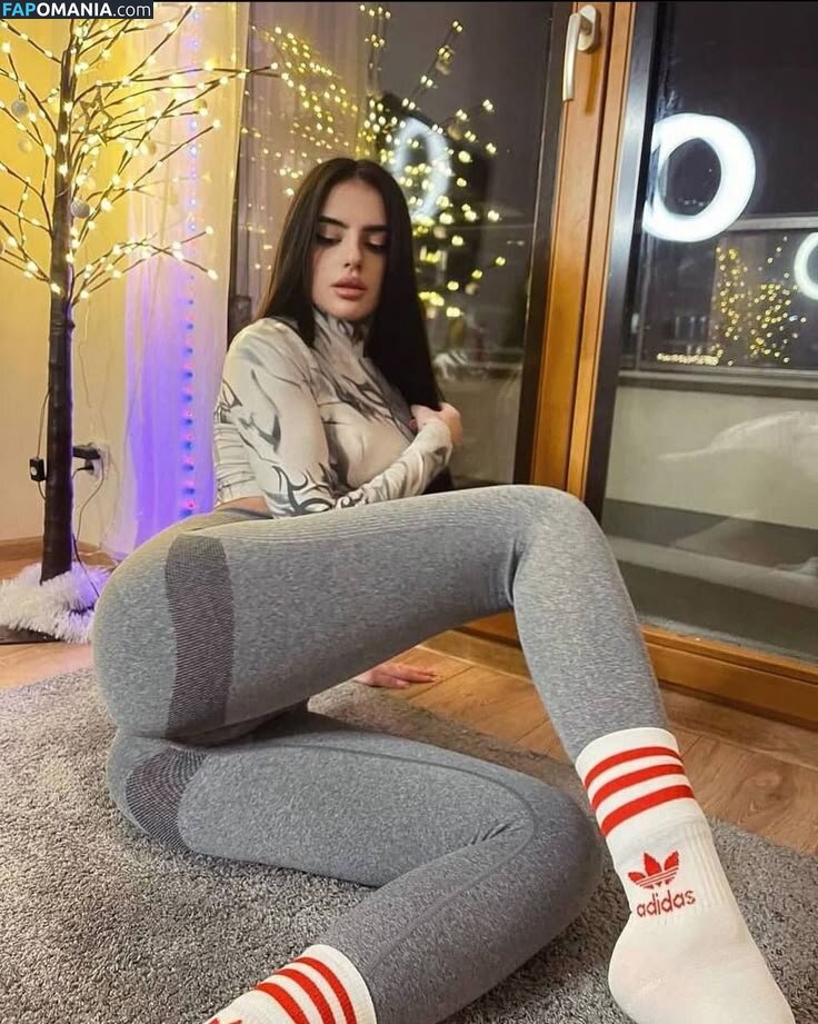 Martiniii / ____martiniii____ Nu OnlyFans  Photo fuitée #1