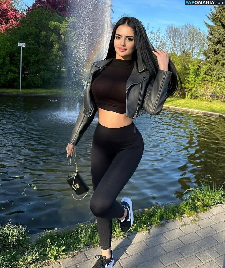 Martiniii / ____martiniii____ Nu OnlyFans  Photo fuitée #3