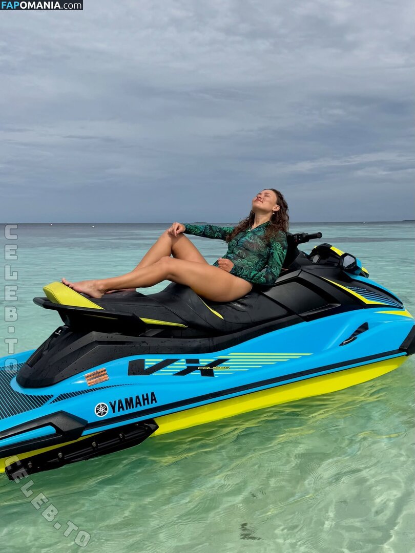 Marusya Shiklina / Marusya outdoors / marusya / marusya.shiklina Nu OnlyFans  Photo fuitée #188