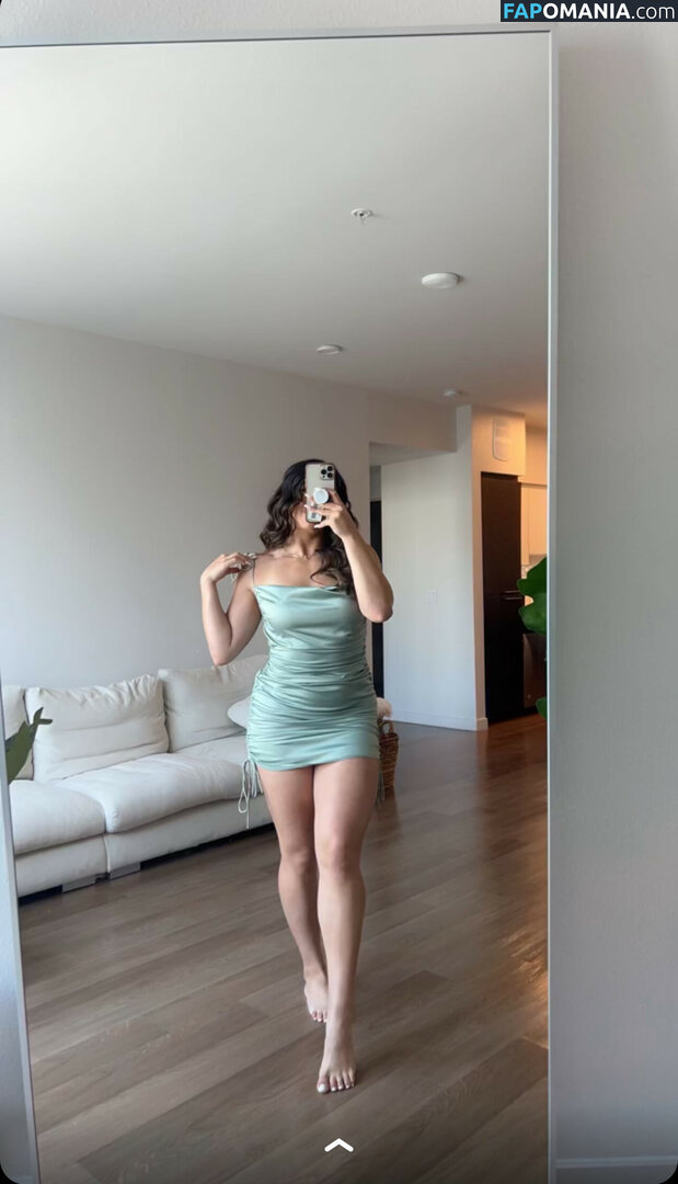 Mary Noura / marynouraa Nu OnlyFans  Photo fuitée #121
