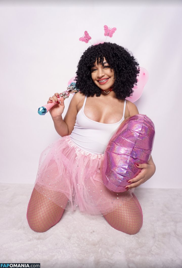 Marycuriell Nu OnlyFans  Photo fuitée #47