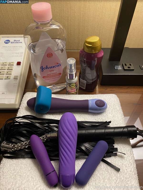 devilkittenfree / https: / mazikeen / ravioliolioli._ Nu OnlyFans  Photo fuitée #2