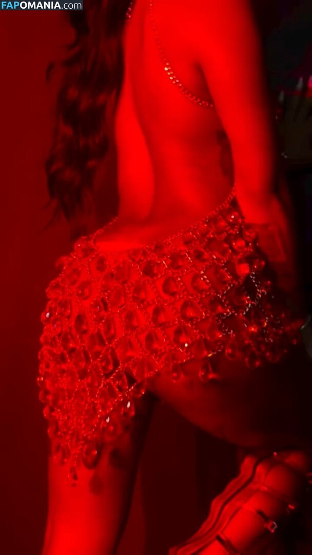 MC Rebecca / rebecca Nu OnlyFans  Photo fuitée #11