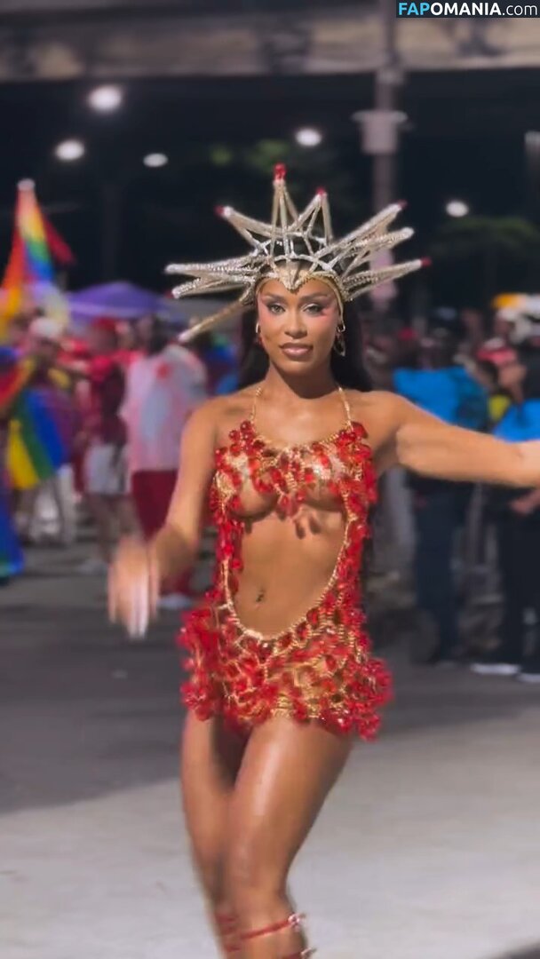 MC Rebecca / rebecca Nu OnlyFans  Photo fuitée #13