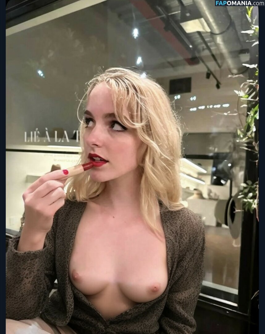 Mckenna Grace / mckennagrace / mckennagraceful Nu OnlyFans  Photo fuitée #85