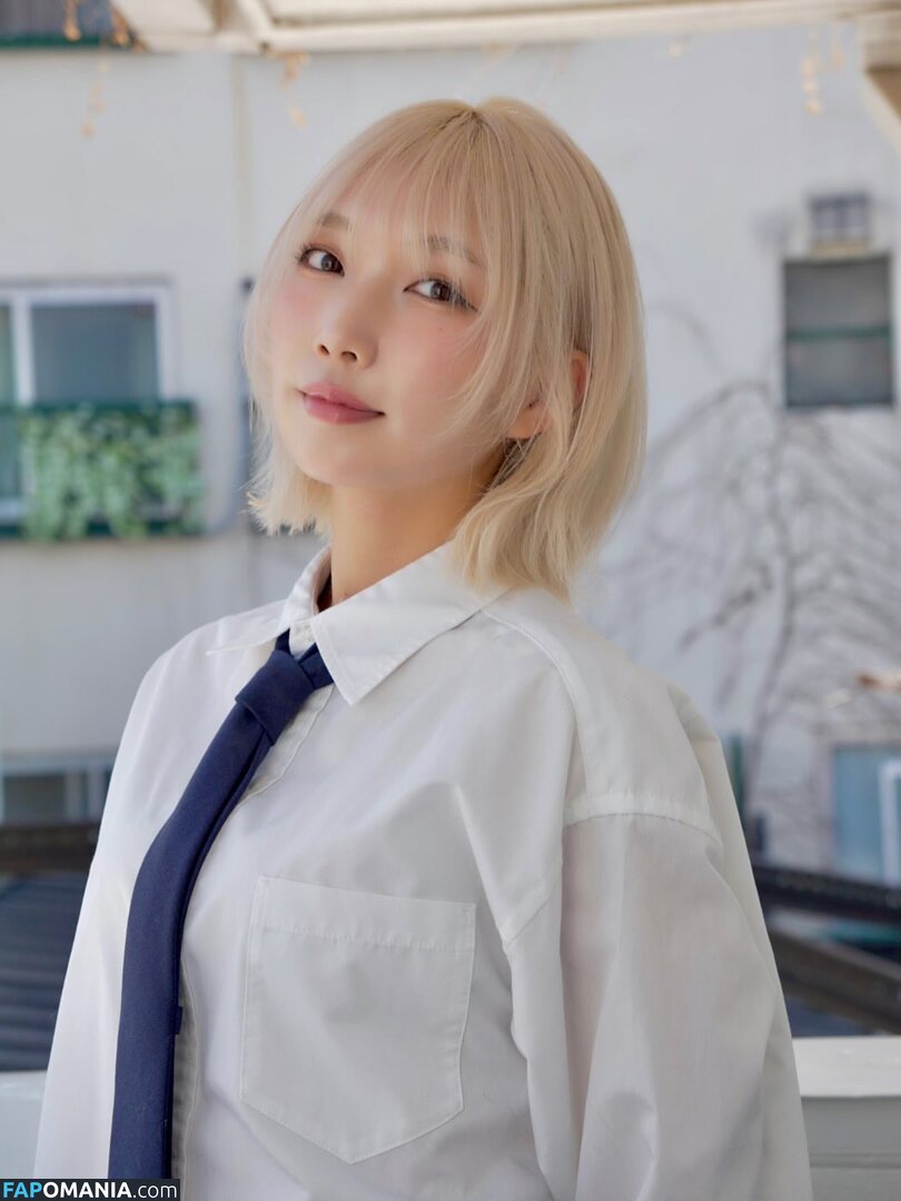 Mea Shimotsuki / https: / melomea030 Nu OnlyFans  Photo fuitée #2