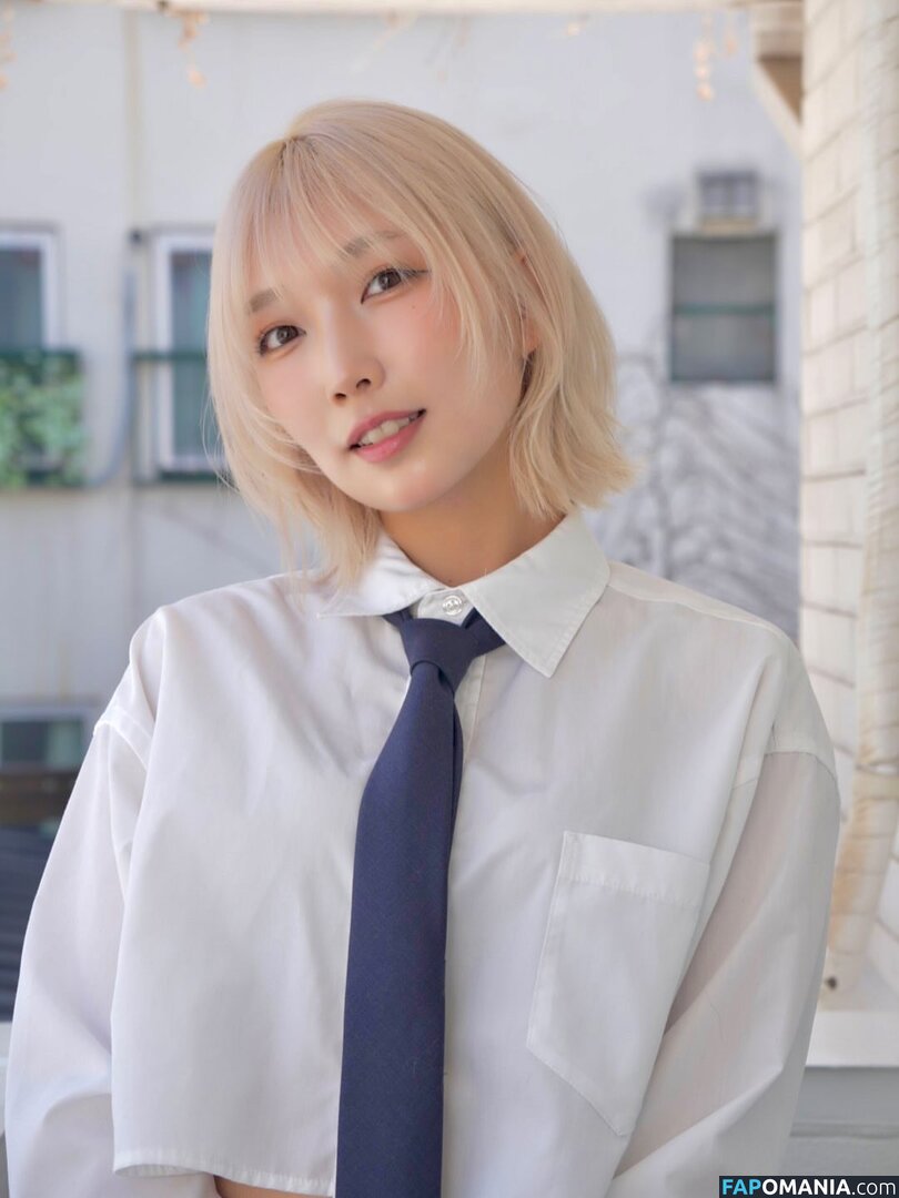 Mea Shimotsuki / https: / melomea030 Nu OnlyFans  Photo fuitée #4