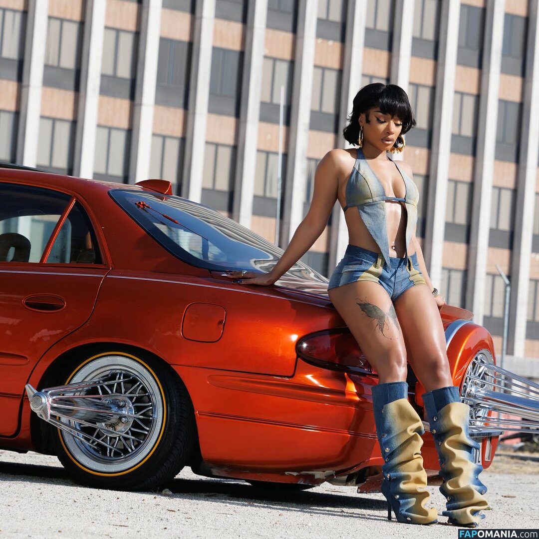 Megan Thee Stallion / megsss_91 / theestallion Nu OnlyFans  Photo fuitée #43