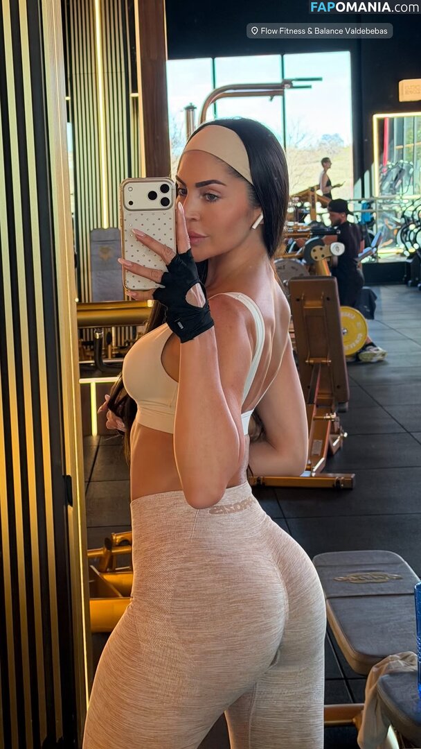 Melania Puntas / https: / itsmelaniapuntas Nu OnlyFans  Photo fuitée #4