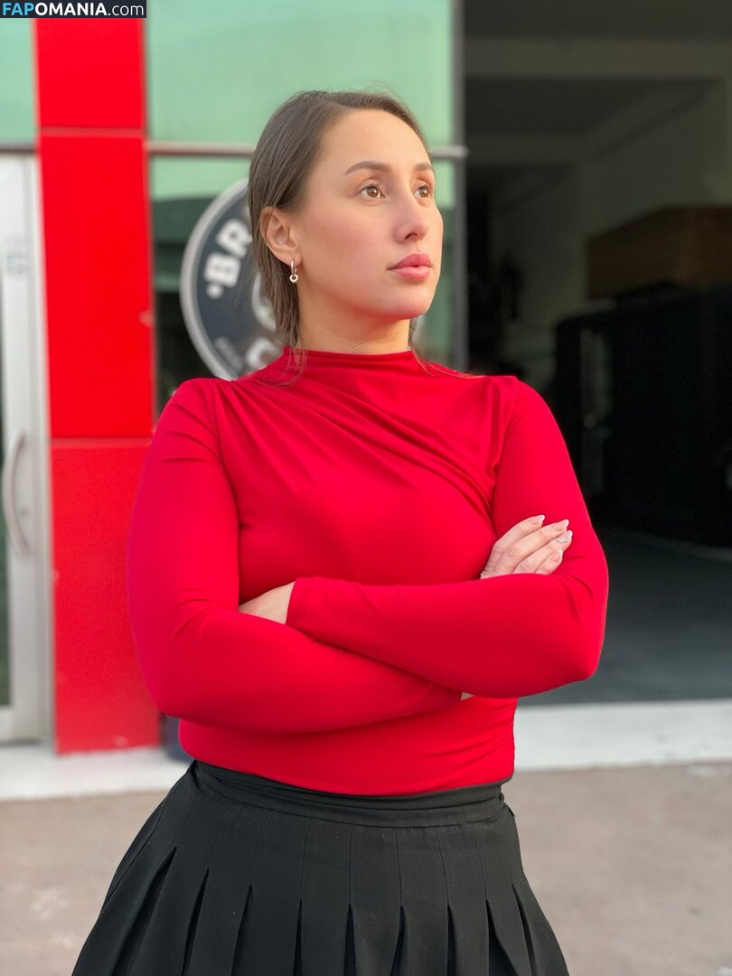 Melike Bulu Cankurt Nu OnlyFans  Photo fuitée #2