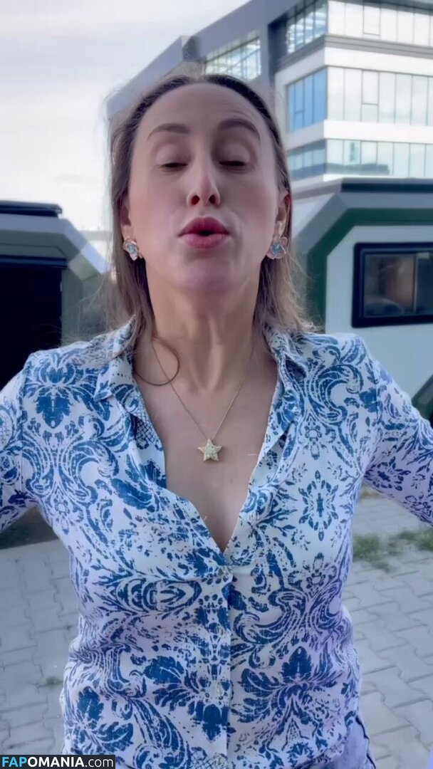 Melike Bulu Cankurt Nu OnlyFans  Photo fuitée #3