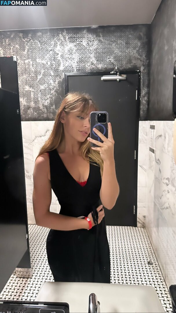 Melina Goransson / melina / melina.goransson / melina_goransson Nu OnlyFans  Photo fuitée #50
