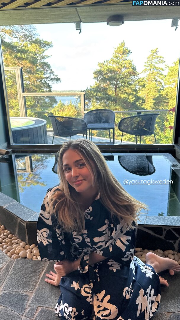 Melina Goransson / melina / melina.goransson / melina_goransson Nu OnlyFans  Photo fuitée #746