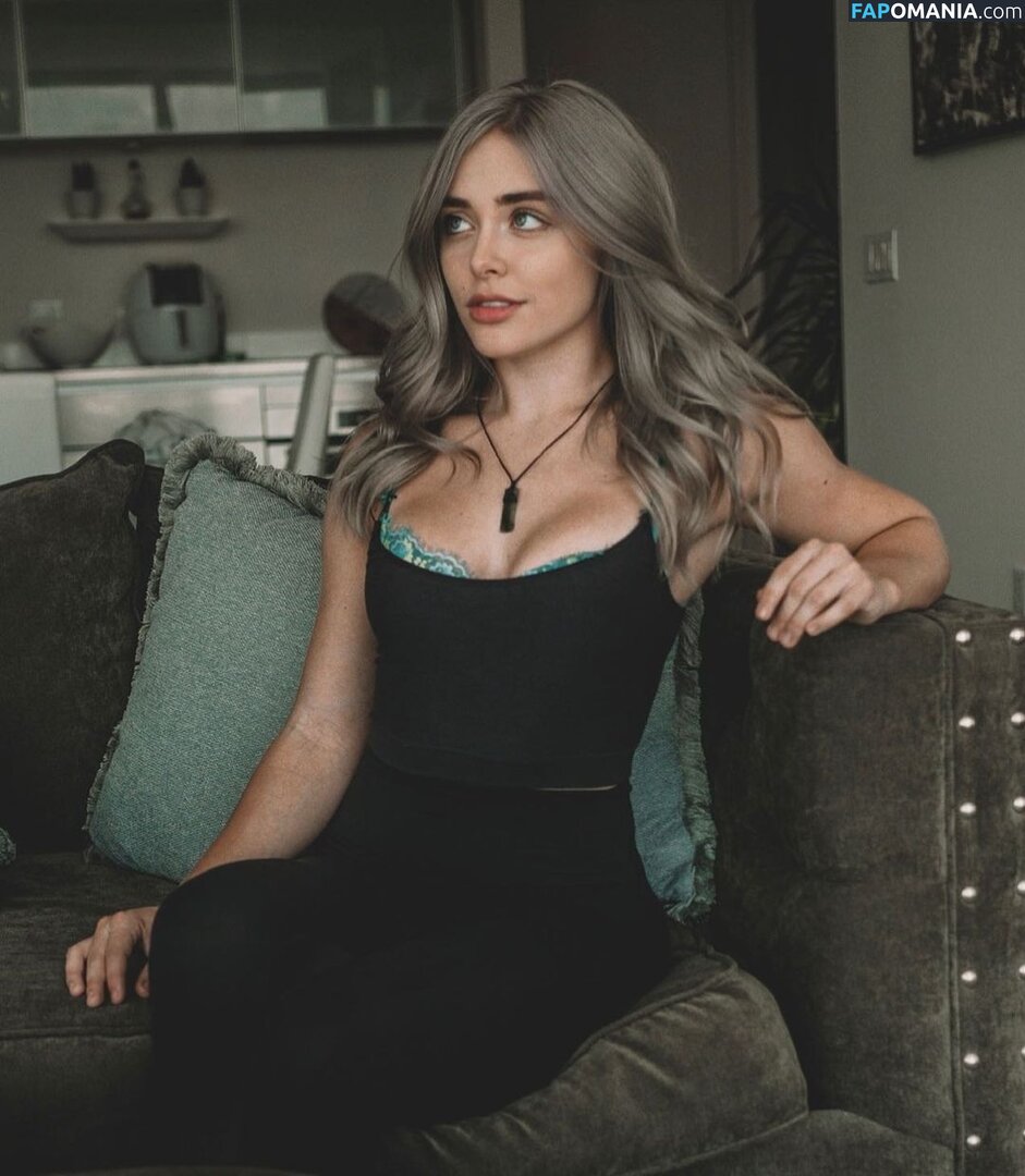 Melina Goransson / melina / melina.goransson / melina_goransson Nu OnlyFans  Photo fuitée #747