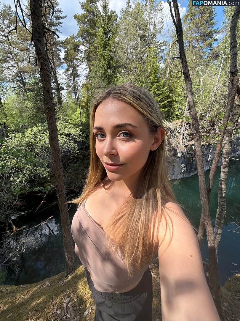 Melina Goransson / melina / melina.goransson / melina_goransson / melinagoransso6 / themelinagoransson Nu OnlyFans  Photo fuitée #771