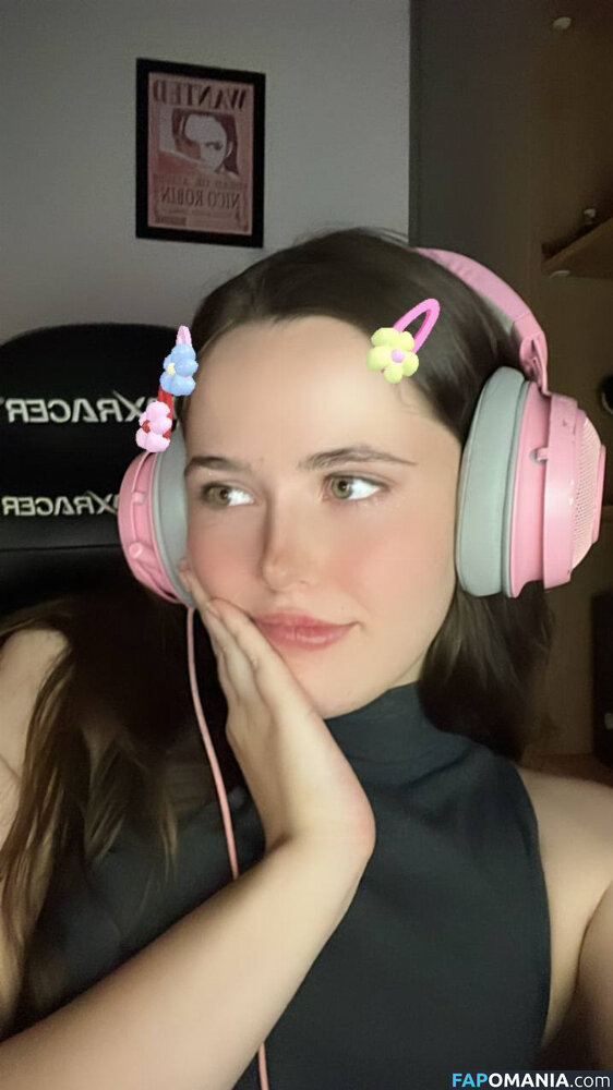 Melissa Nogas / Mellaotaku / Mellnogas Nu OnlyFans  Photo fuitée #28