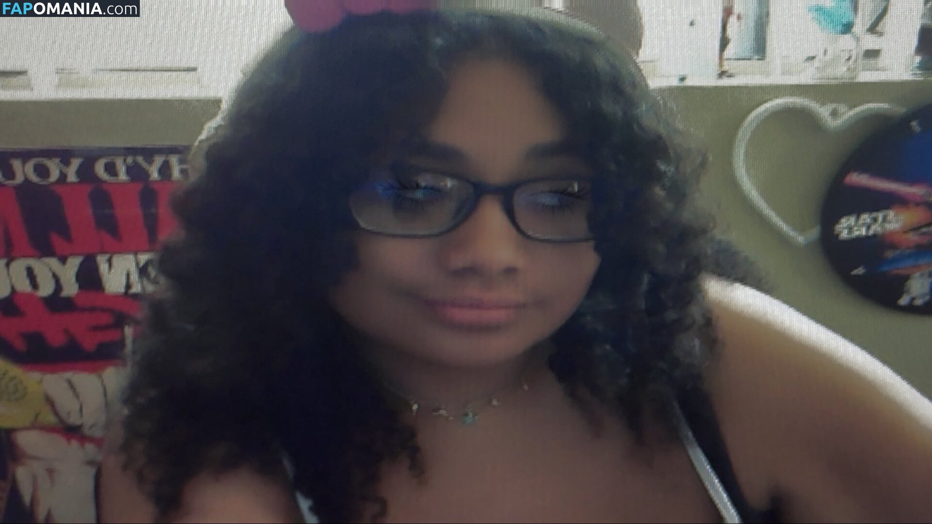 melodysweetsofficial / melodysweetsss Nu OnlyFans  Photo fuitée #9