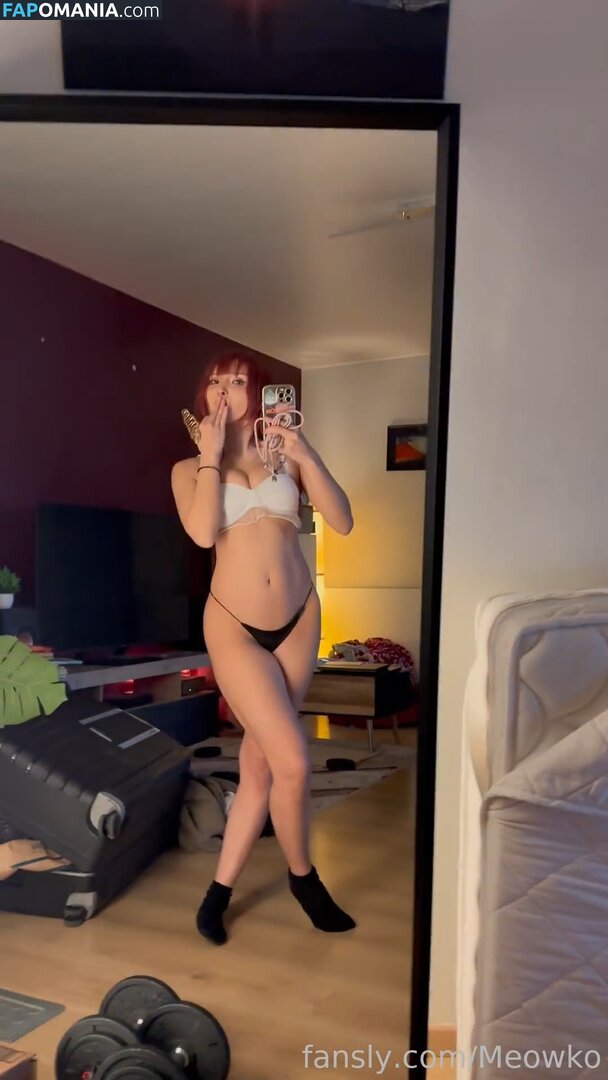 Meowko / meowkolol Nu OnlyFans  Photo fuitée #101