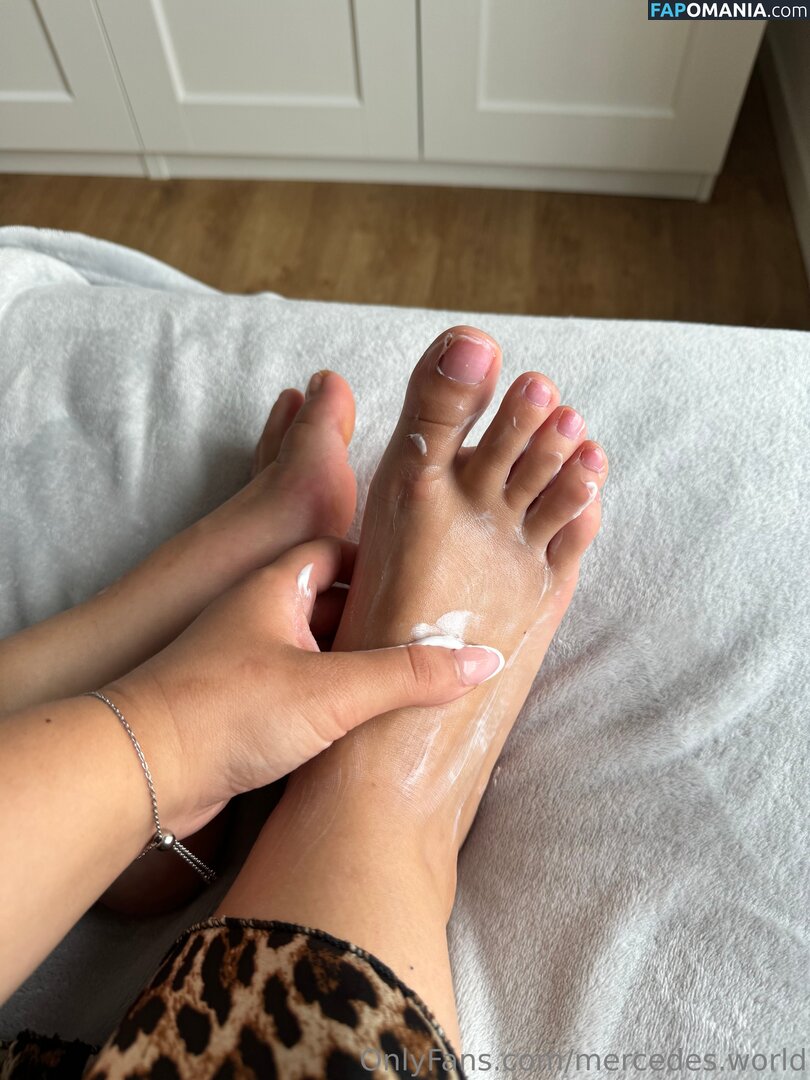 mercedes.world / mercedesbenzworld Nu OnlyFans  Photo fuitée #18