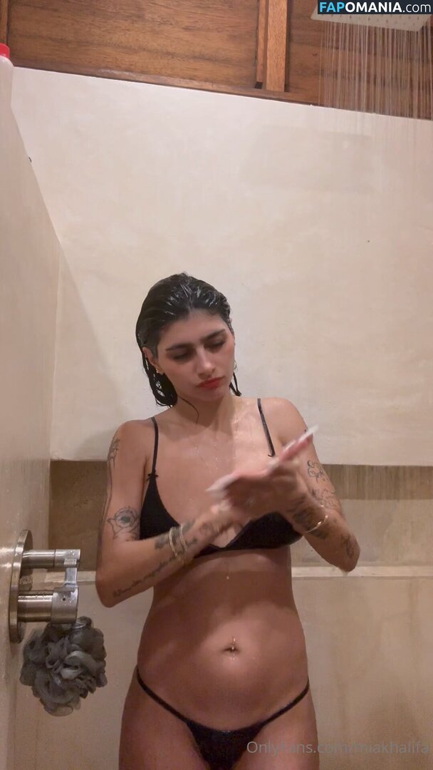 Mia Khalifa / https: / miakhalifa Nu OnlyFans  Photo fuitée #123