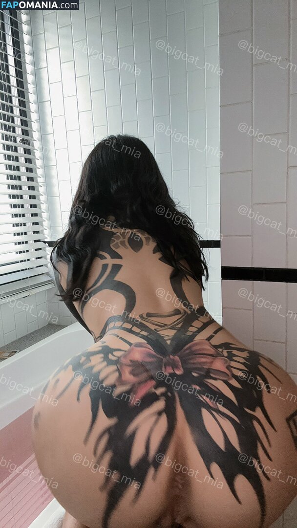 Mia19951226 / bigcatmia / mia19951226_ Nu OnlyFans  Photo fuitée #170